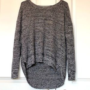 3 for $20 💜 BLUENOTES Knit Sweater